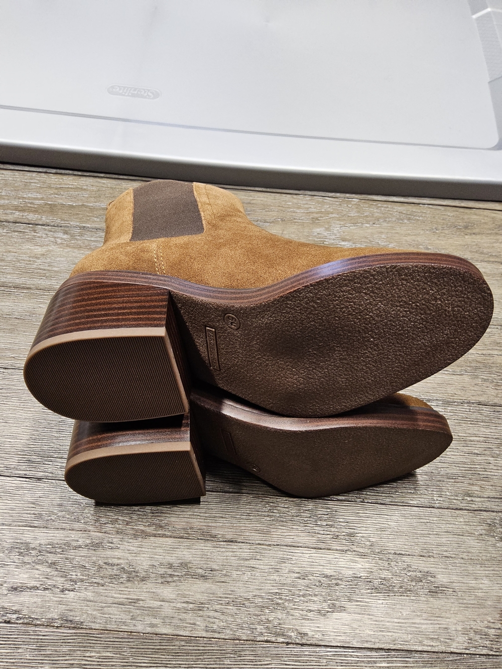 NWOT Sz 6.5 Marc Fisher Brown Suede Modesty Ankle Boots - Picture 8 of 10